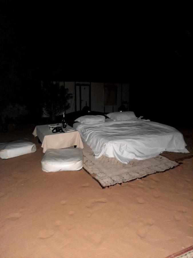 Starlit Camp 호텔 메르주가 외부 사진