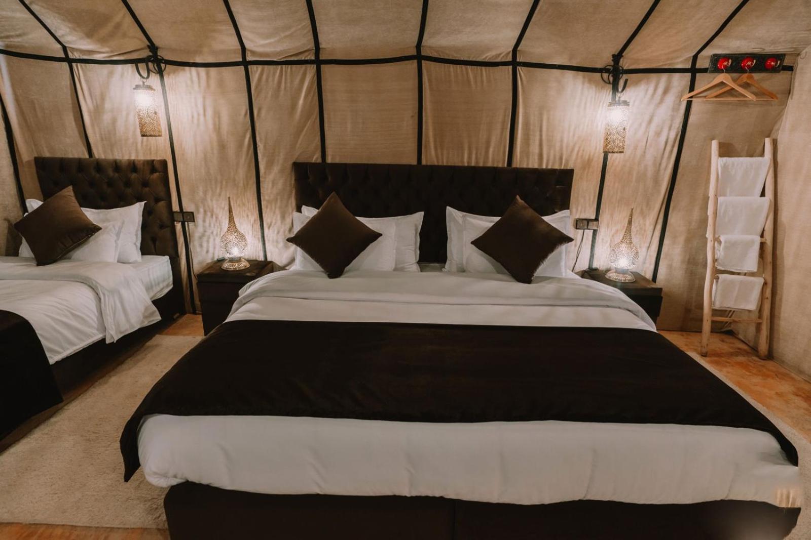 Starlit Camp 호텔 메르주가 외부 사진