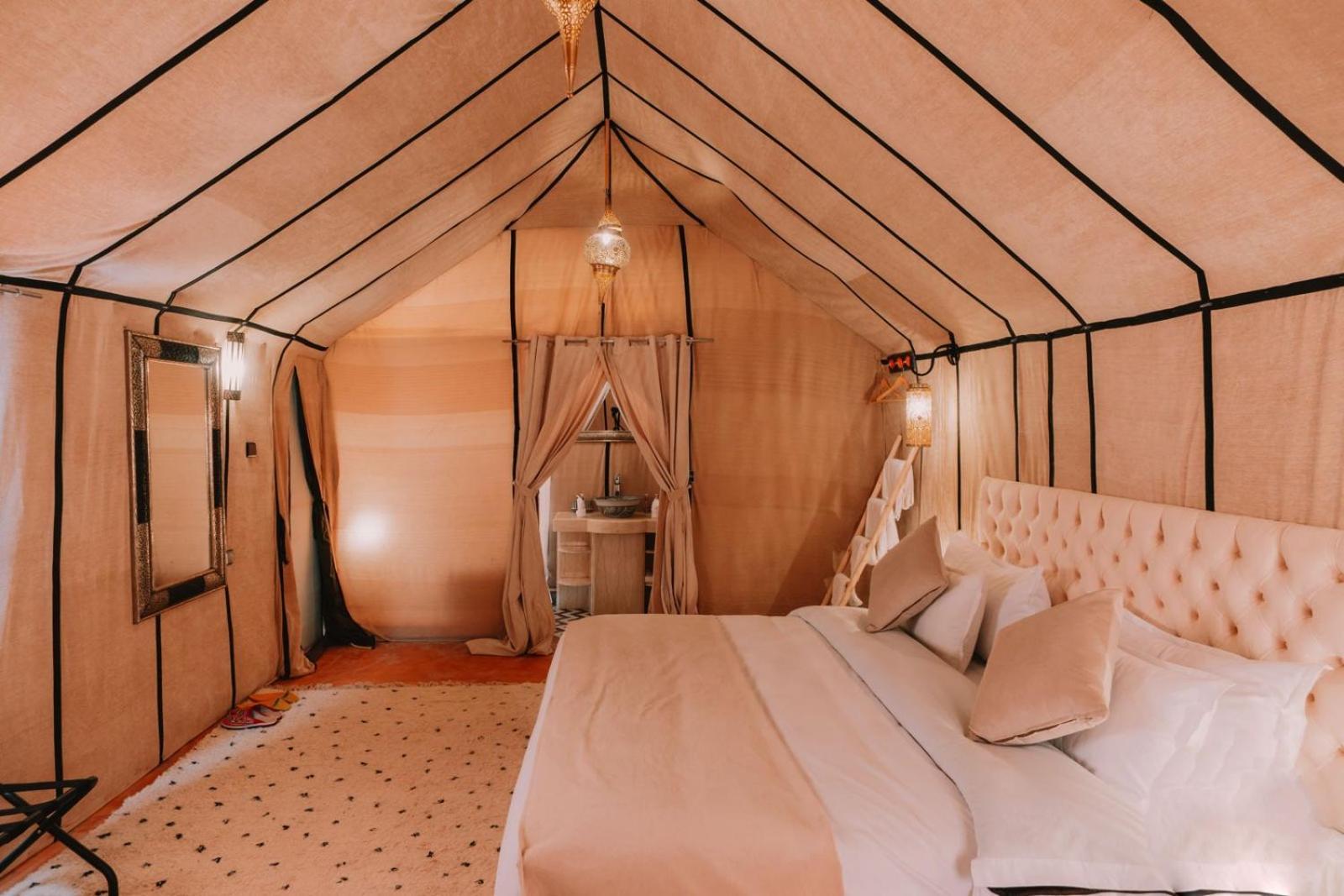 Starlit Camp 호텔 메르주가 외부 사진