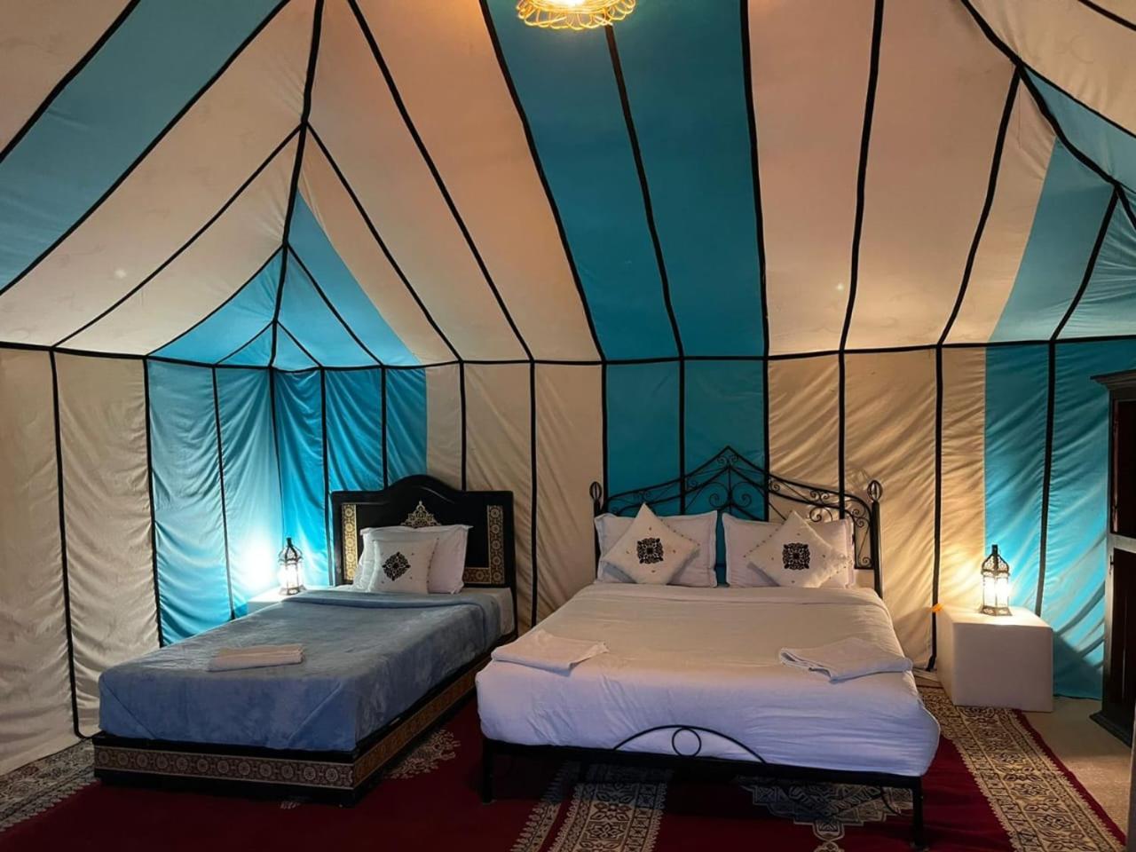 Starlit Camp 호텔 메르주가 외부 사진