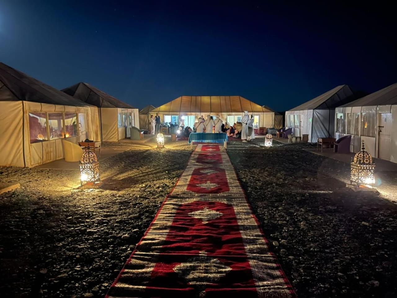 Starlit Camp 호텔 메르주가 외부 사진
